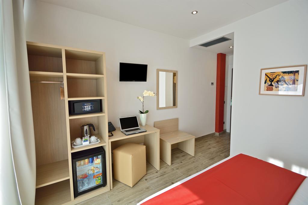 Quarto Superior com Cama de Casal ou 2 de Solteiro