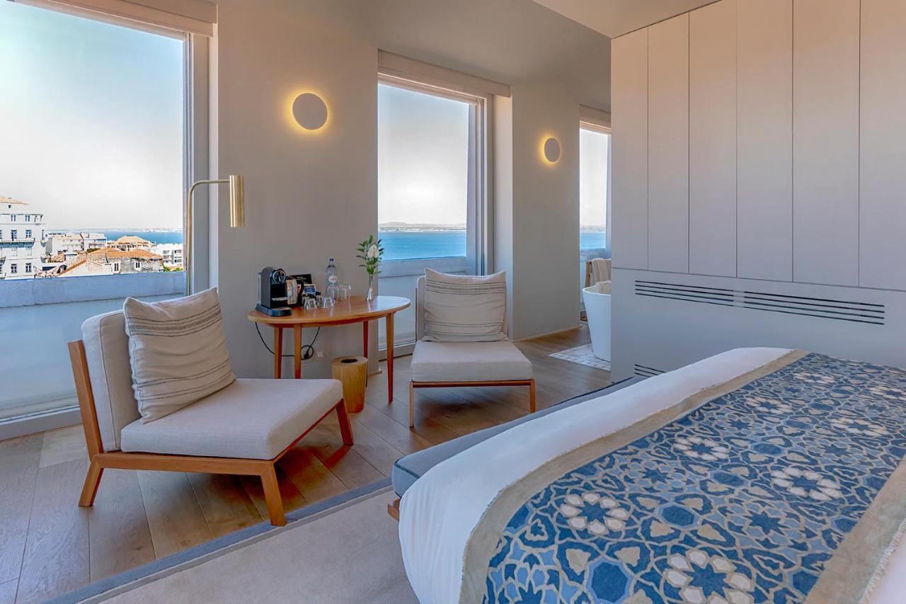Superior Double Room River View
