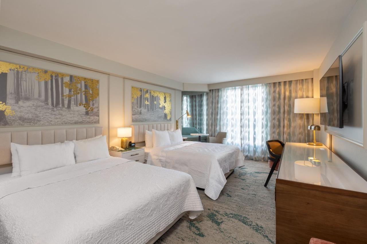 Tower Queen Room Two Queen Beds