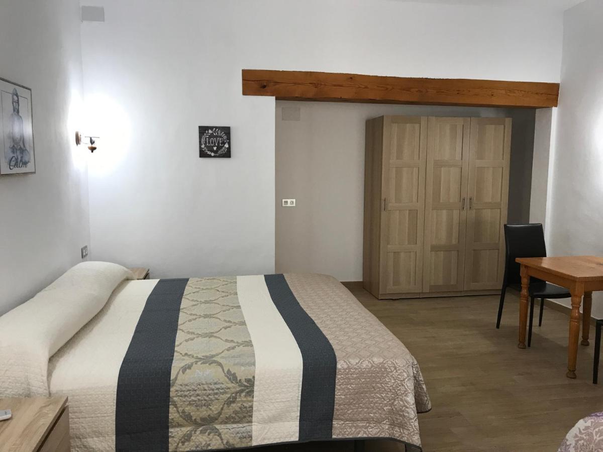 Deluxe Tweepersoonskamer met 1 of 2 Bedden en Uitzicht op de Bergen