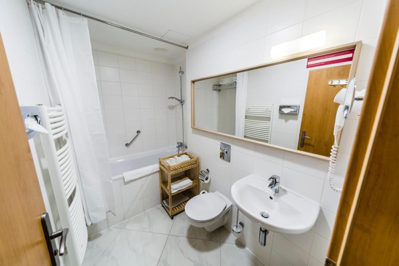Double or Twin Room City View