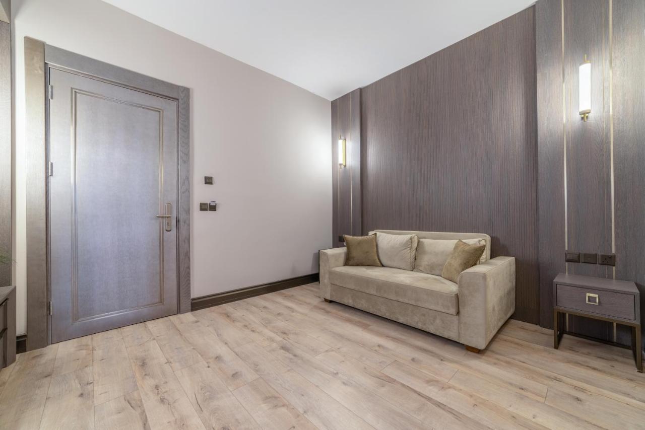 Executive Suite Annex