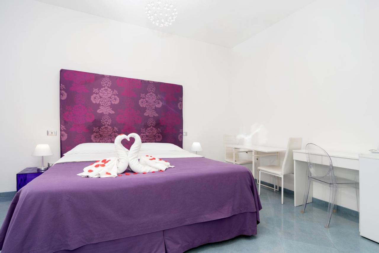 Standard Double or Twin Room,1357680866:JPEG