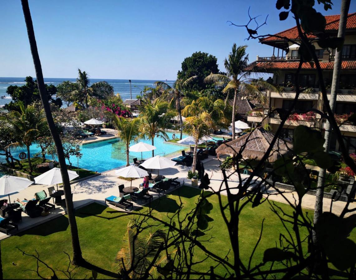 Apartamento com Vista Mar