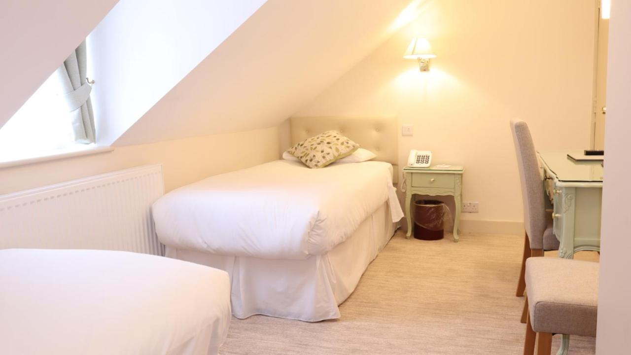 Attic Twin Room