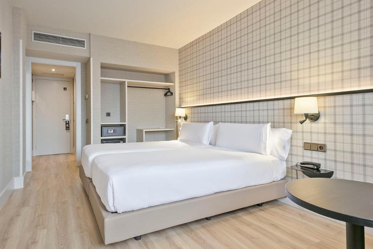 Superior Twin Room,1707753329:JPEG