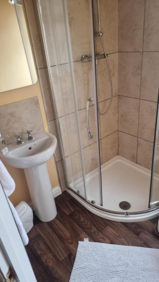 Small Single Room