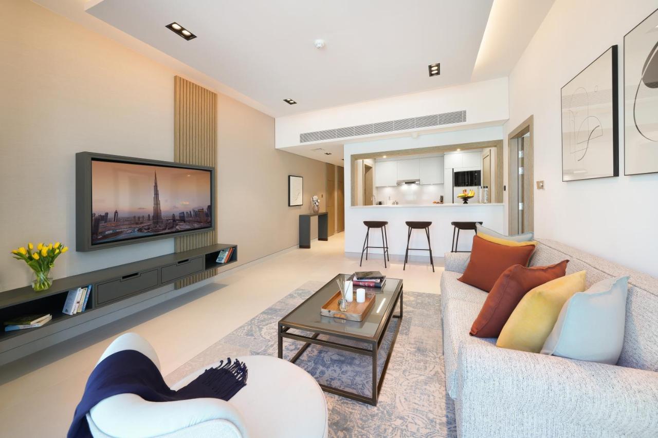 Superior One Bedroom Riva Beach Club Access
