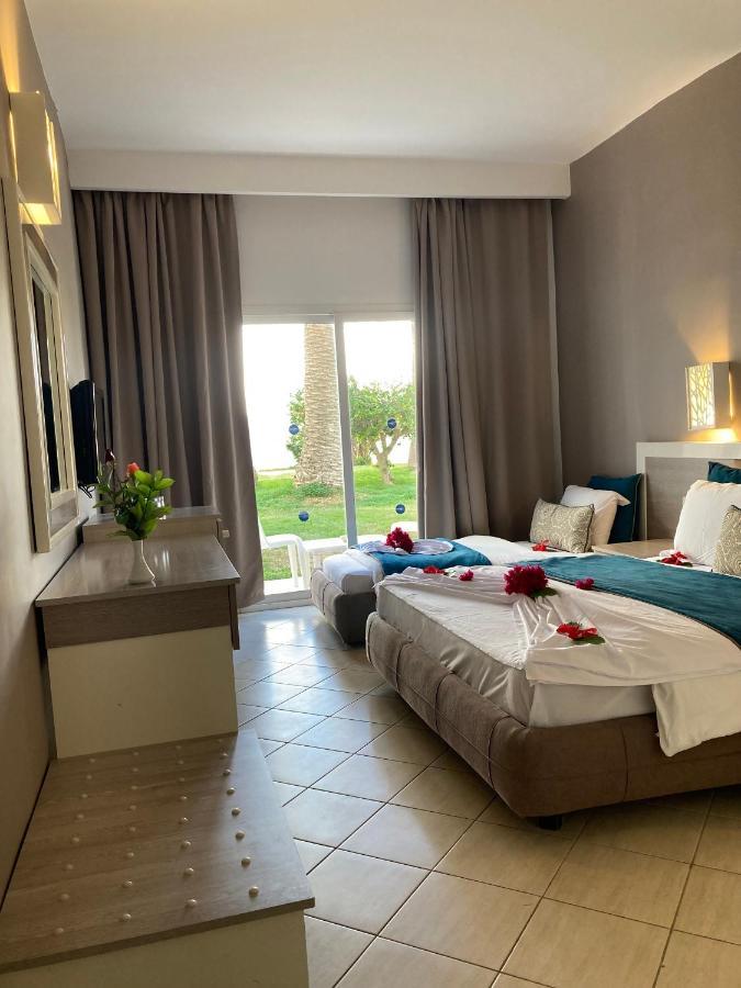 Double Room Garden View