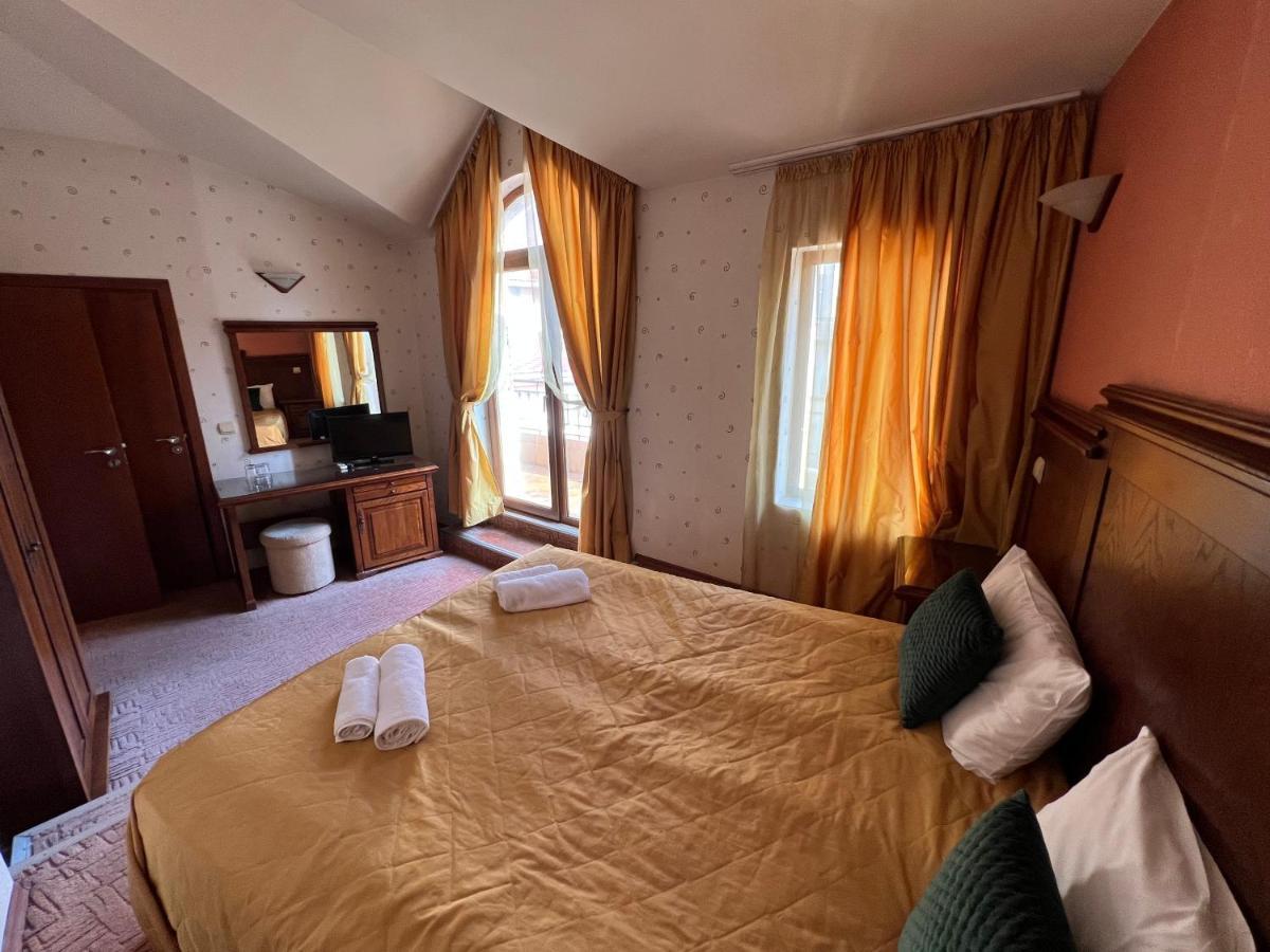 Deluxe Double or Twin Room Balcony