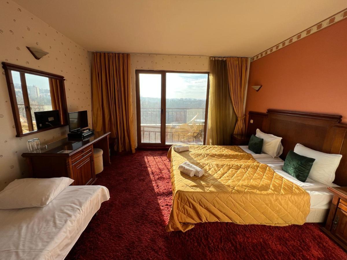 Deluxe Double or Twin Room Balcony