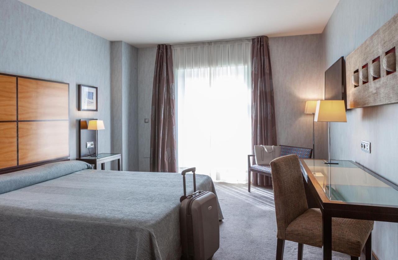 Twin Room Private Terrace