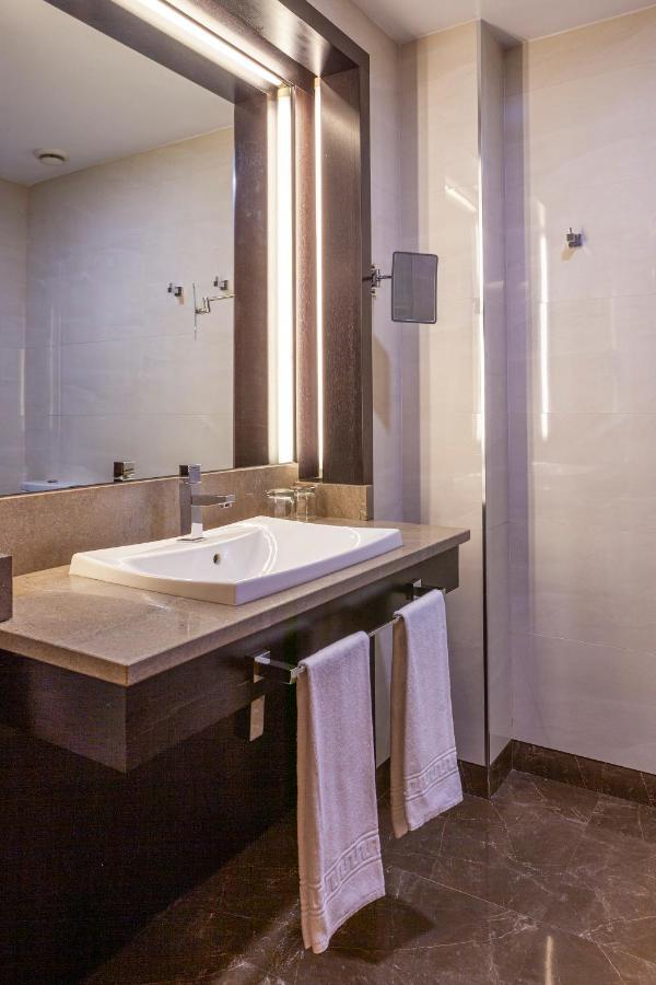 Twin Room Private Terrace