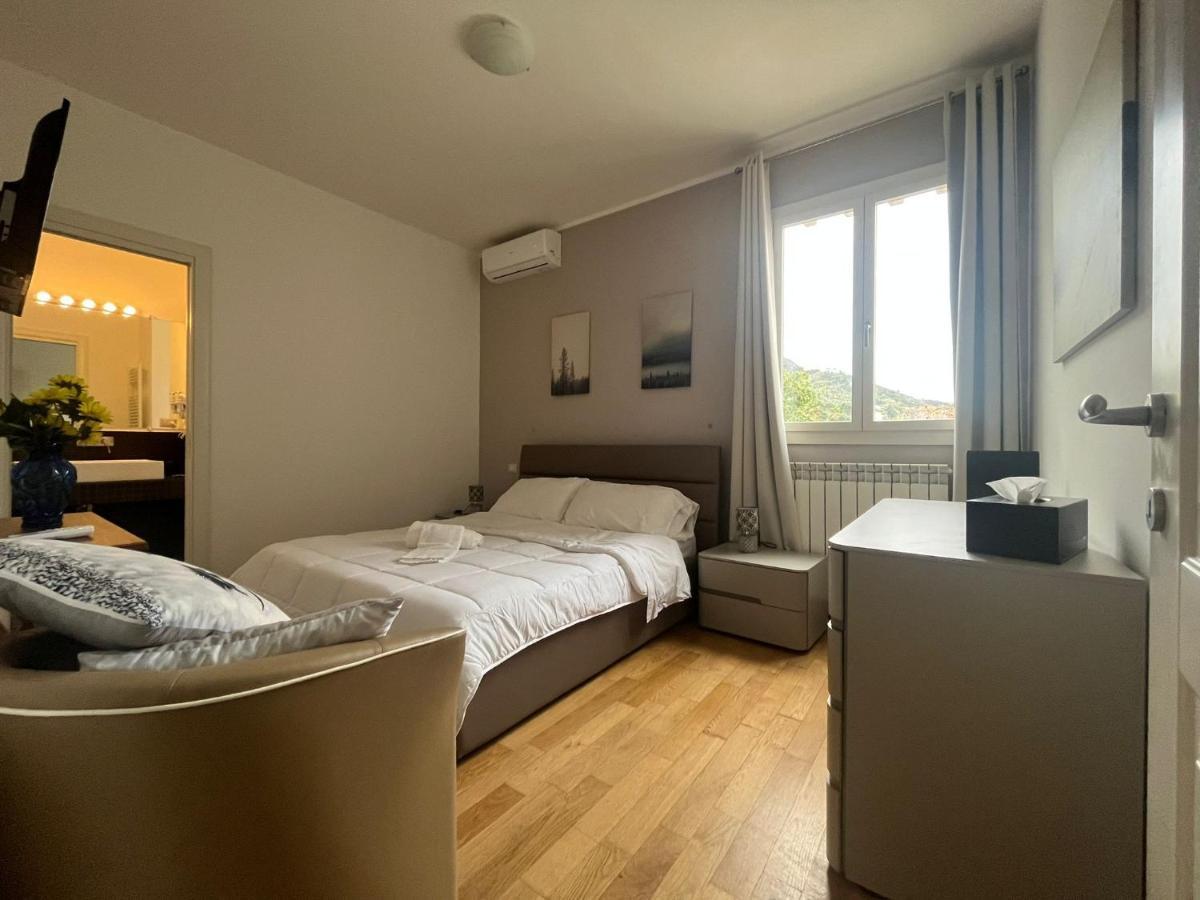 Family Suite Spa Bath