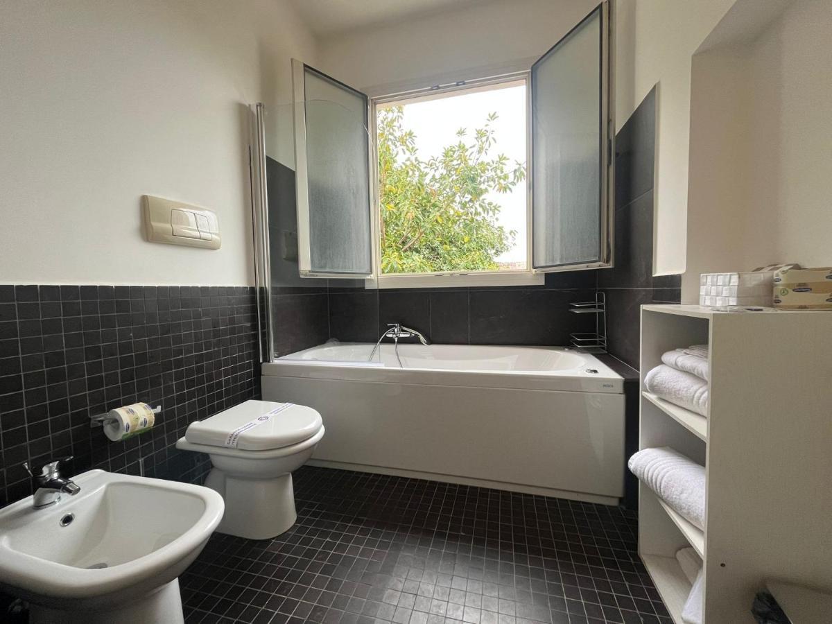 Family Suite Spa Bath