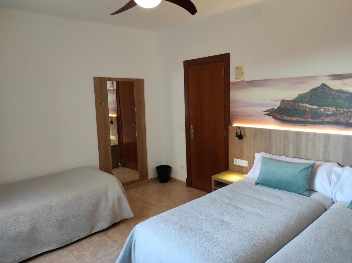 Familiar Double Room Private Bathroom