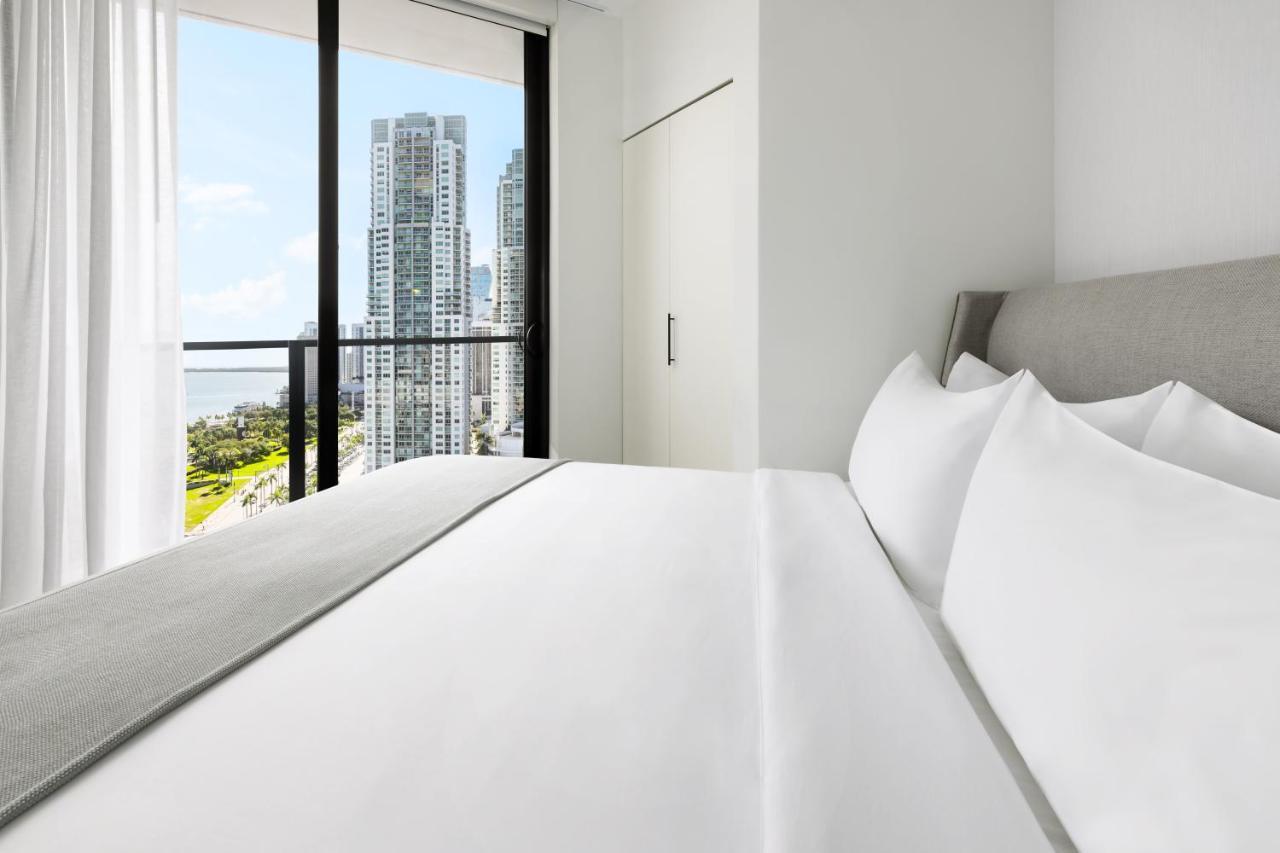 Bay View One Bedroom Suite King Bed