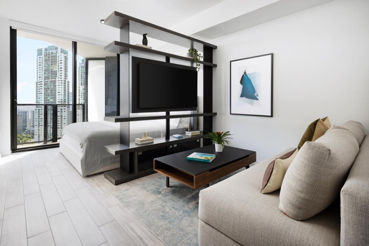 Bay View Studio Suite King Bed