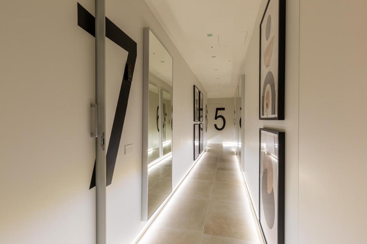 Quarto Individual com Banheiro Privativo