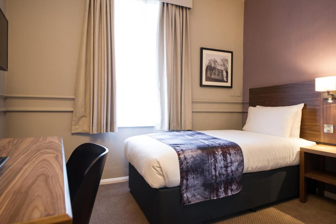 Single Room,560537688:JPEG