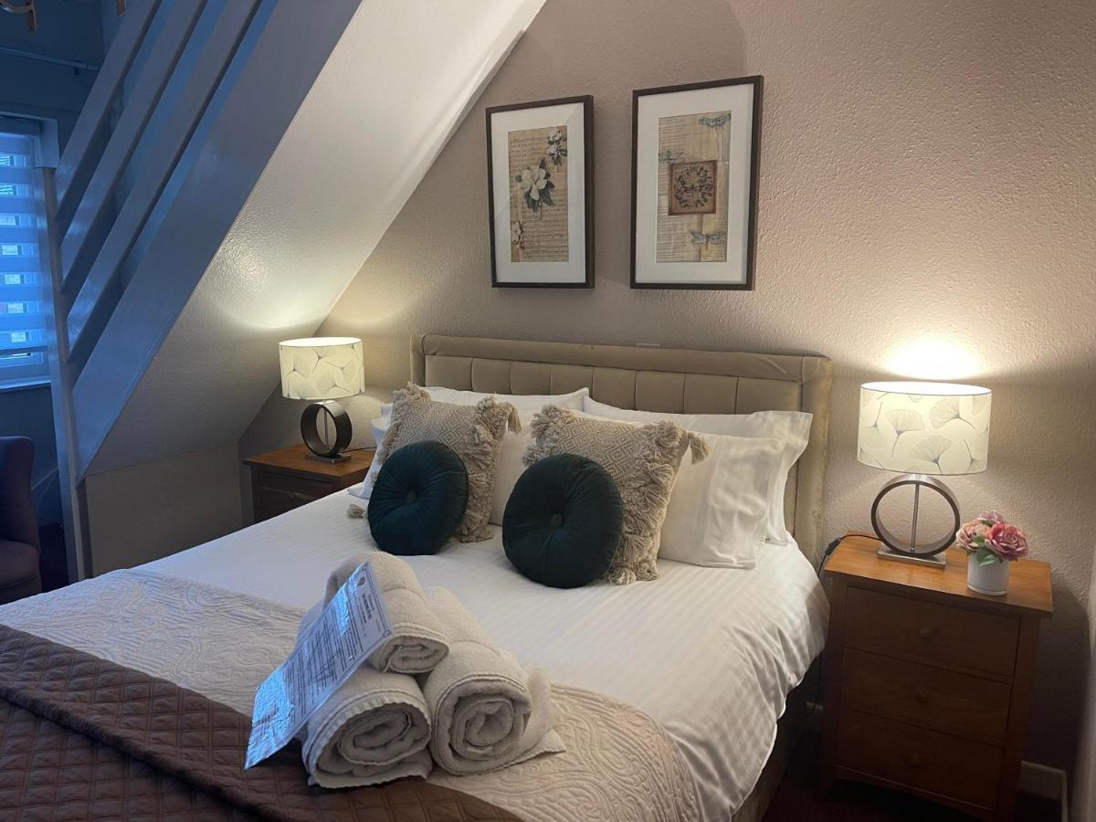 Deluxe Junior Suite