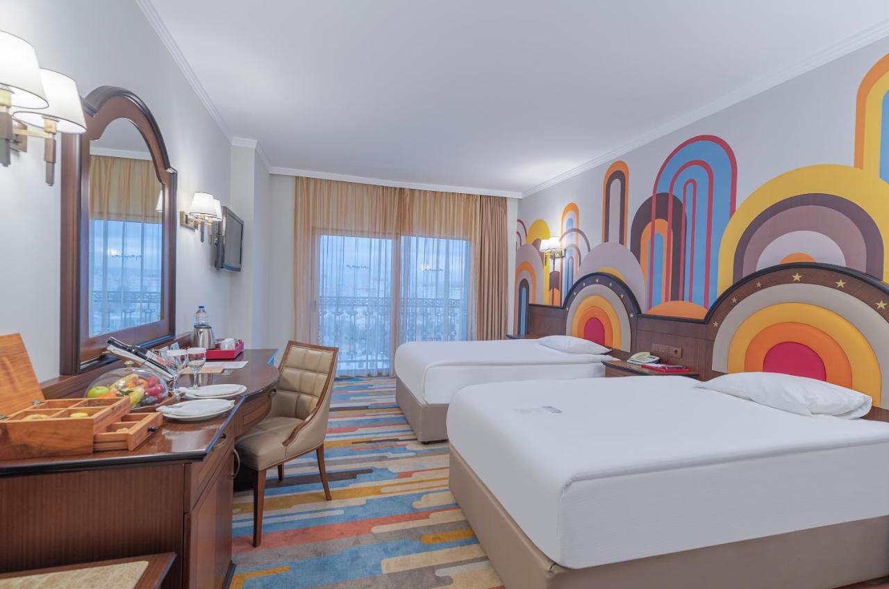 Deluxe Double or Twin Room with City View,1364039606:JPEG
