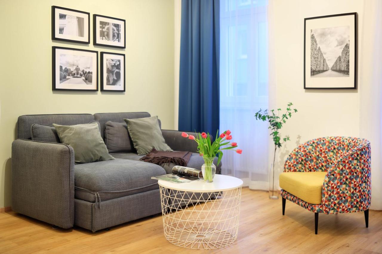 1-Bedroom Suite