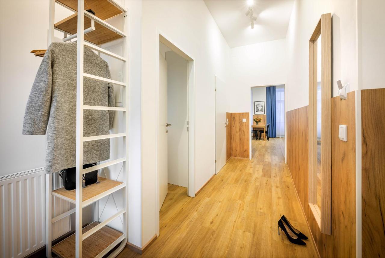 1-Bedroom Suite Balcony Air Condition