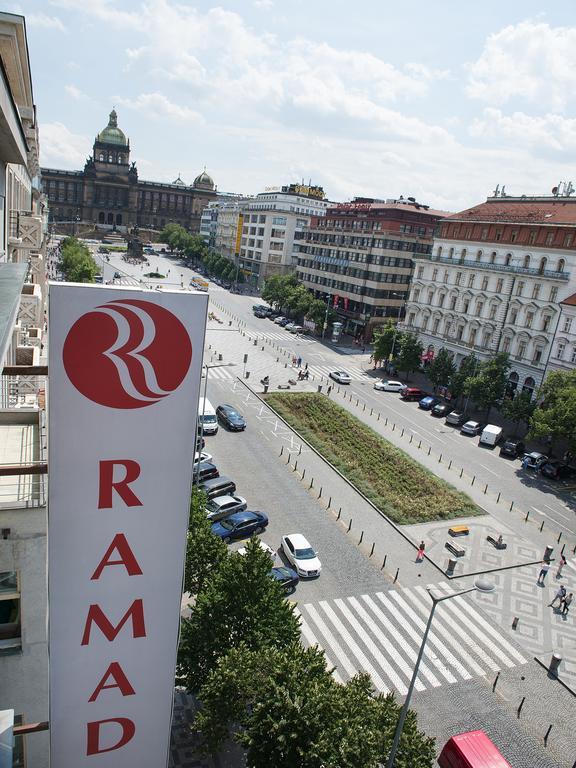 Double or Twin room Wenceslas square view