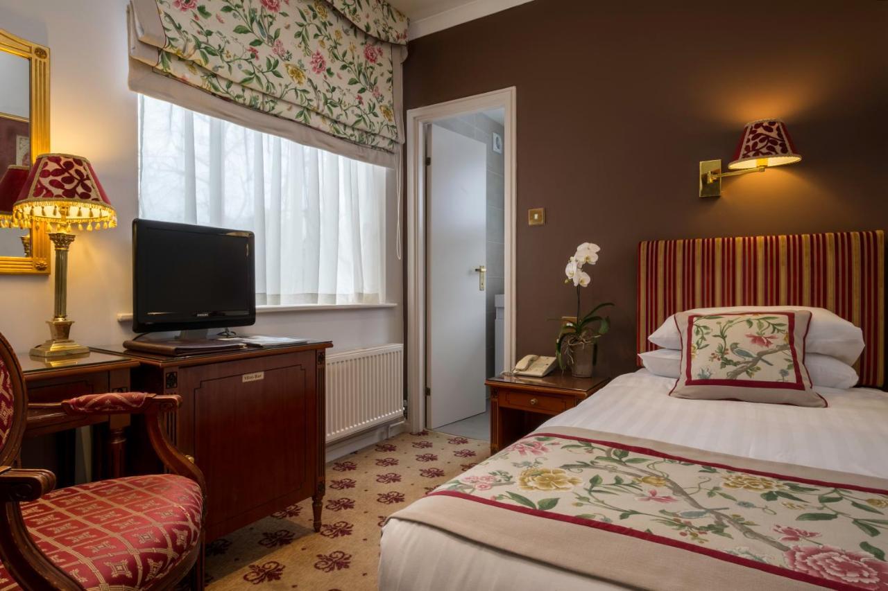 Superior Single Room
