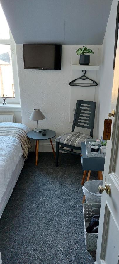 Small Single Room