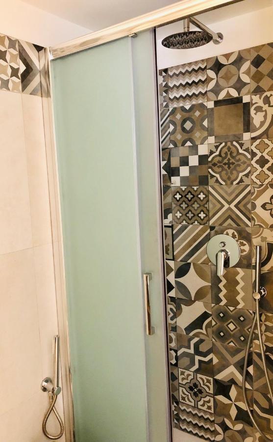Quadruple Room Private Bathroom