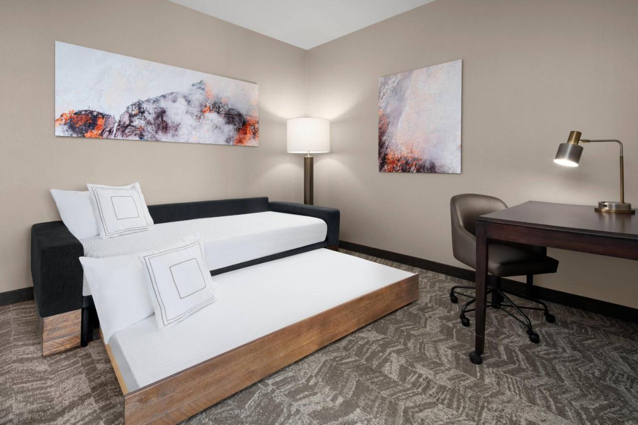 Queen Suite Two Queen Beds Bathtub Trundle Sofa Mobility Access or Hearing Accessible