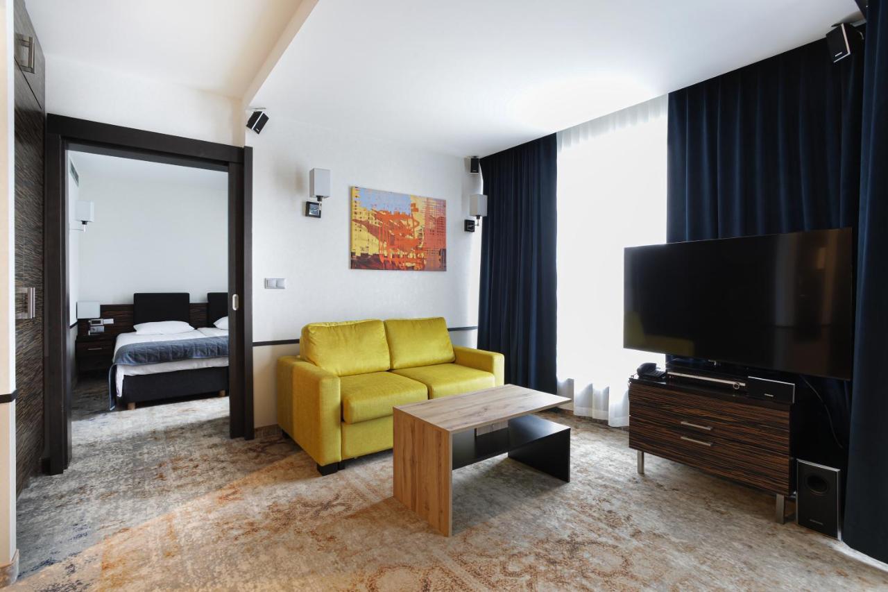 Apartamento com 1 Quarto