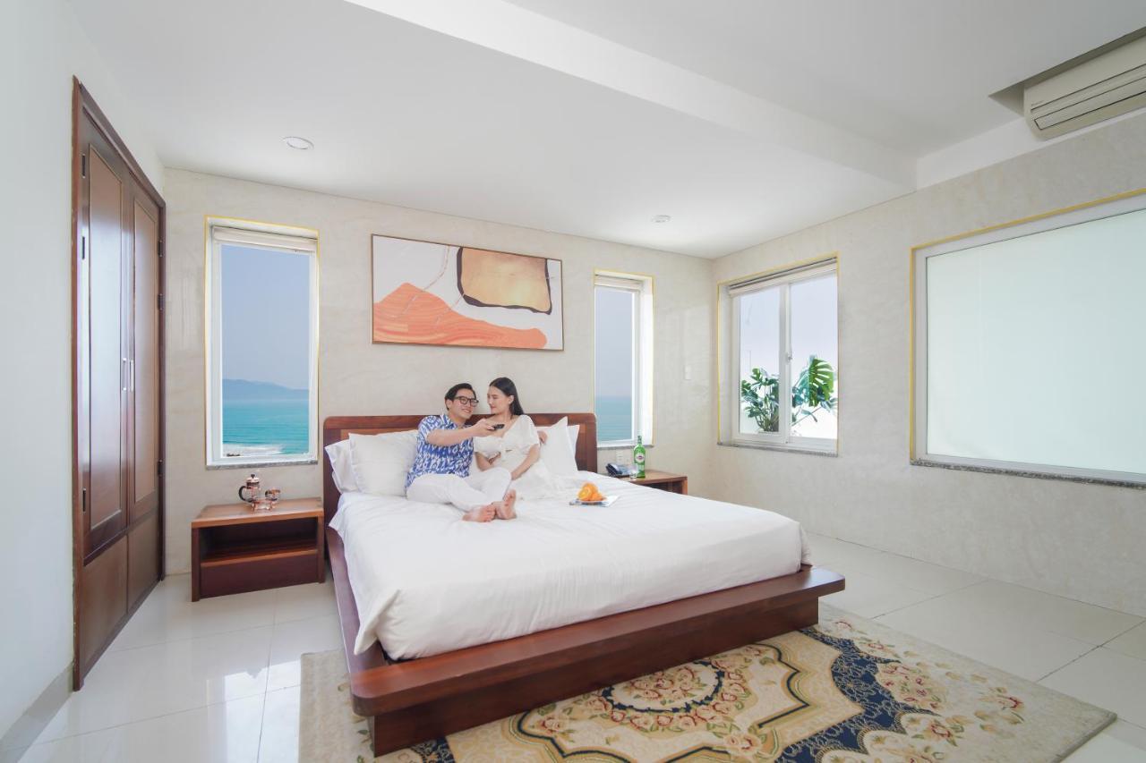 Suite Sea View High Floor