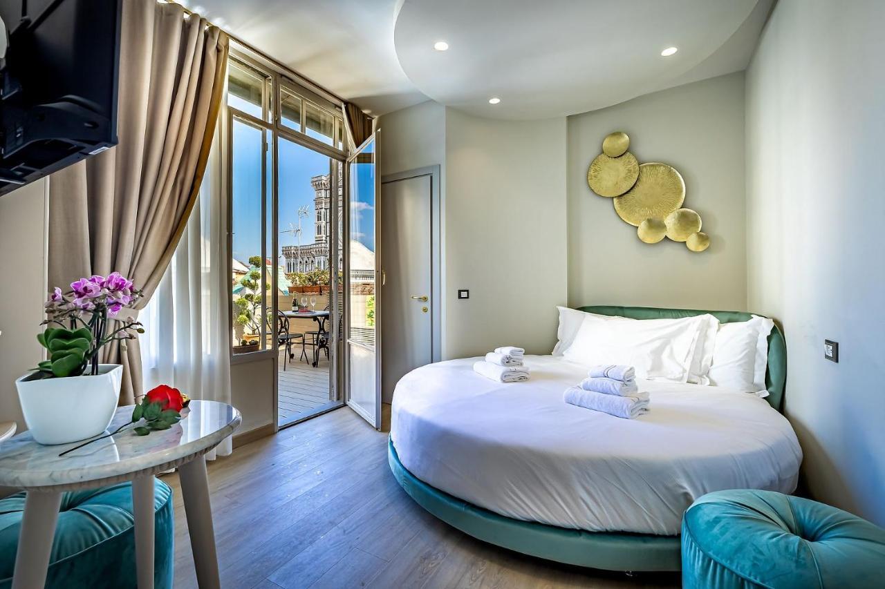 Deluxe Double Room Bath