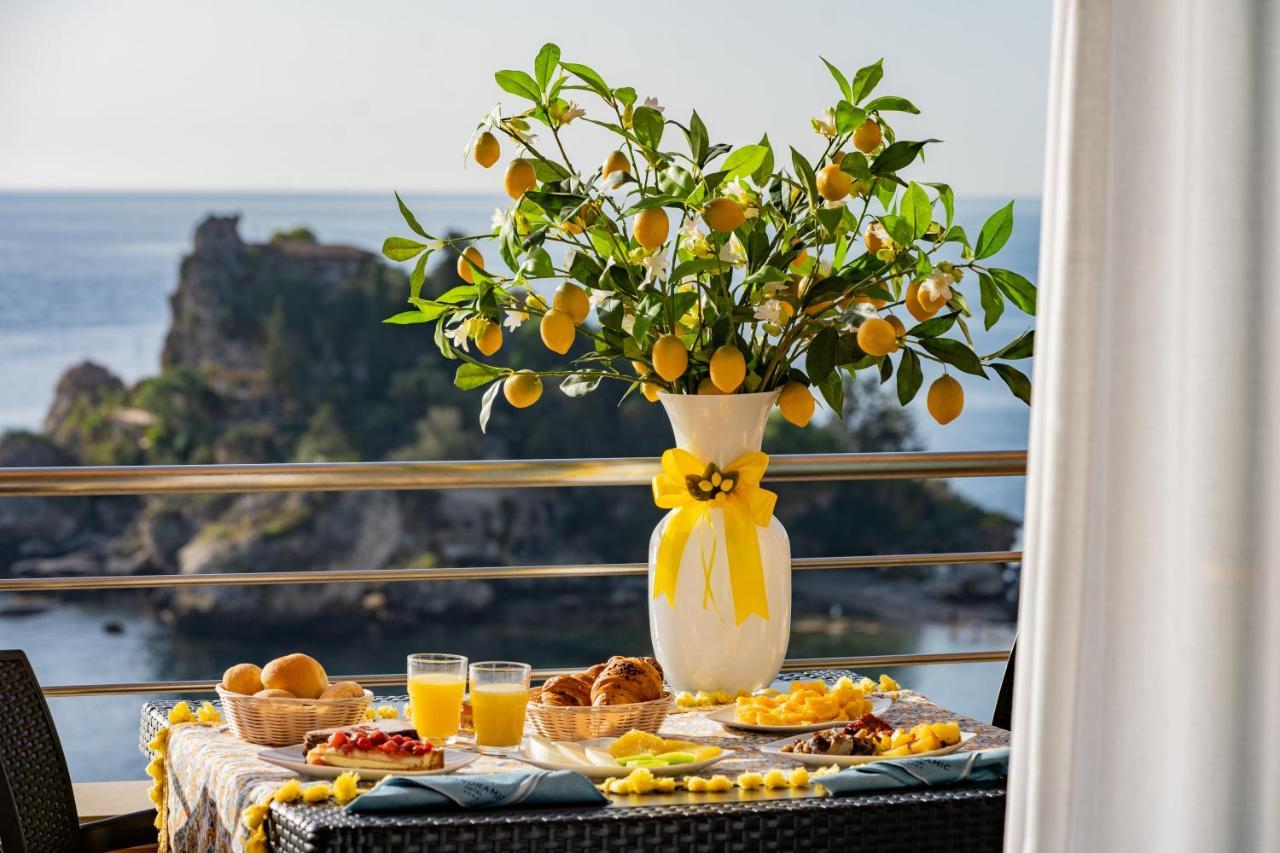 Deluxe Double or Twin Room Sea View