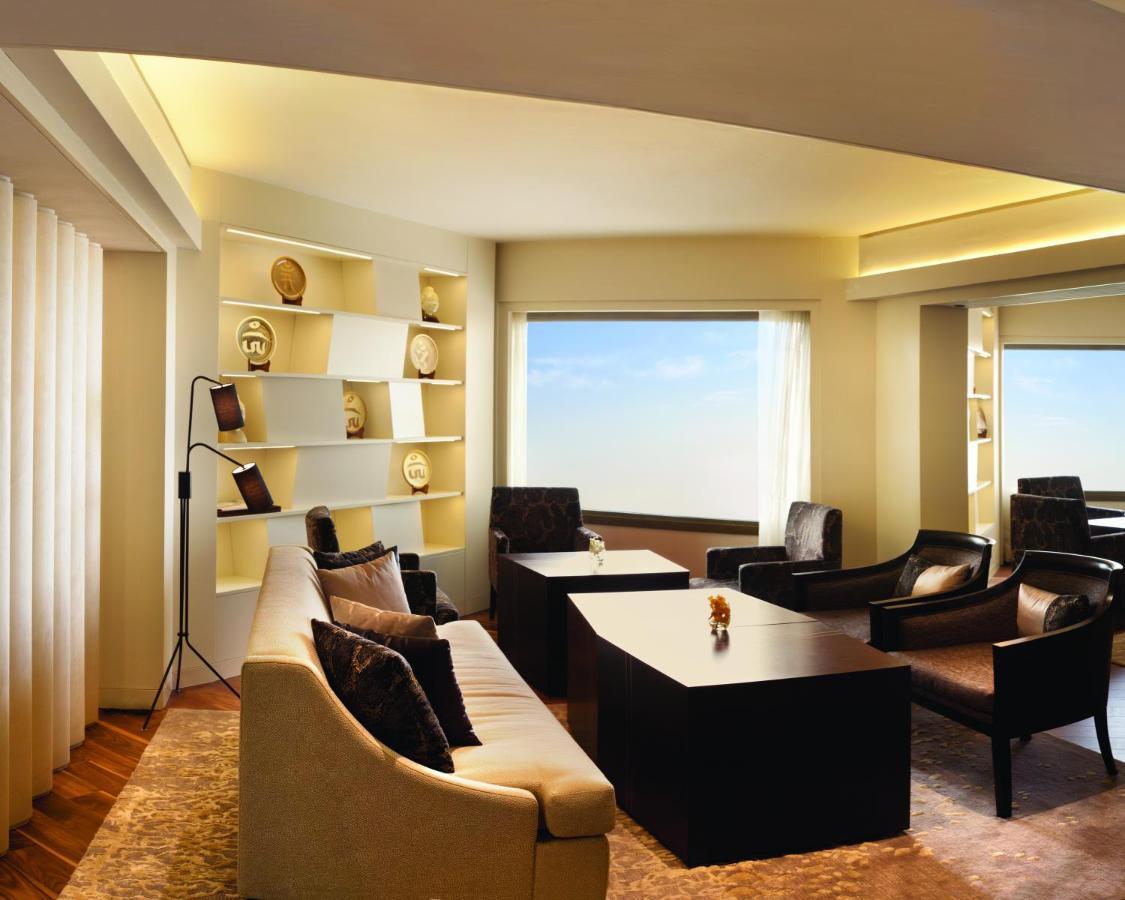 King Room Club Access