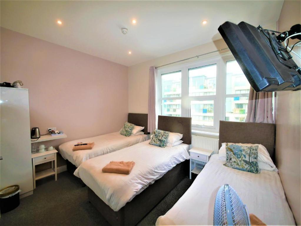 Standard Triple Room,1628648693:JPEG