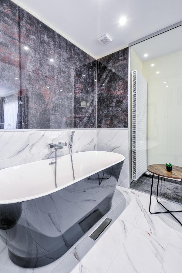 Prestige Suite