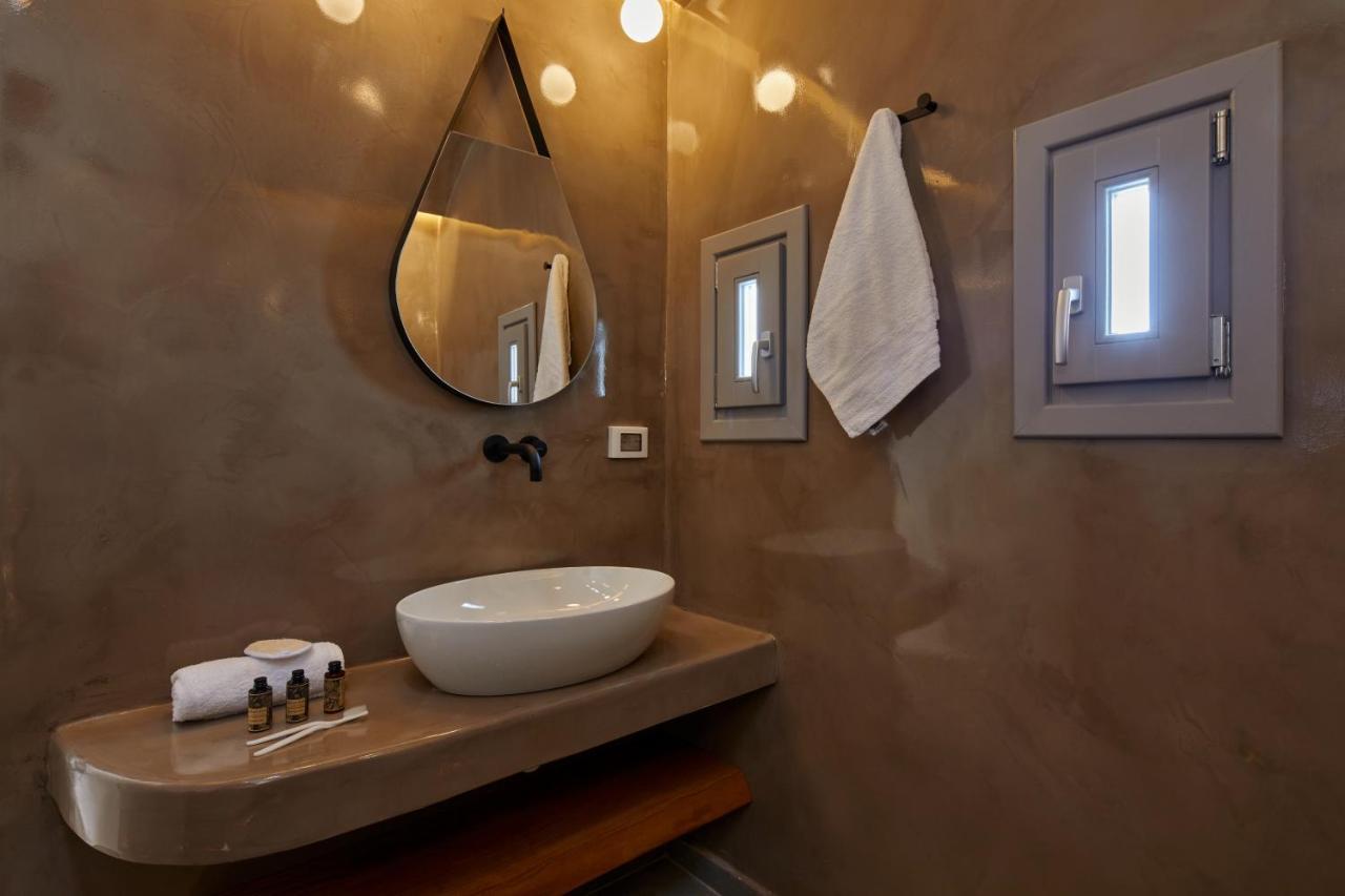 Junior Suite Outdoor Heated Jetted Tub