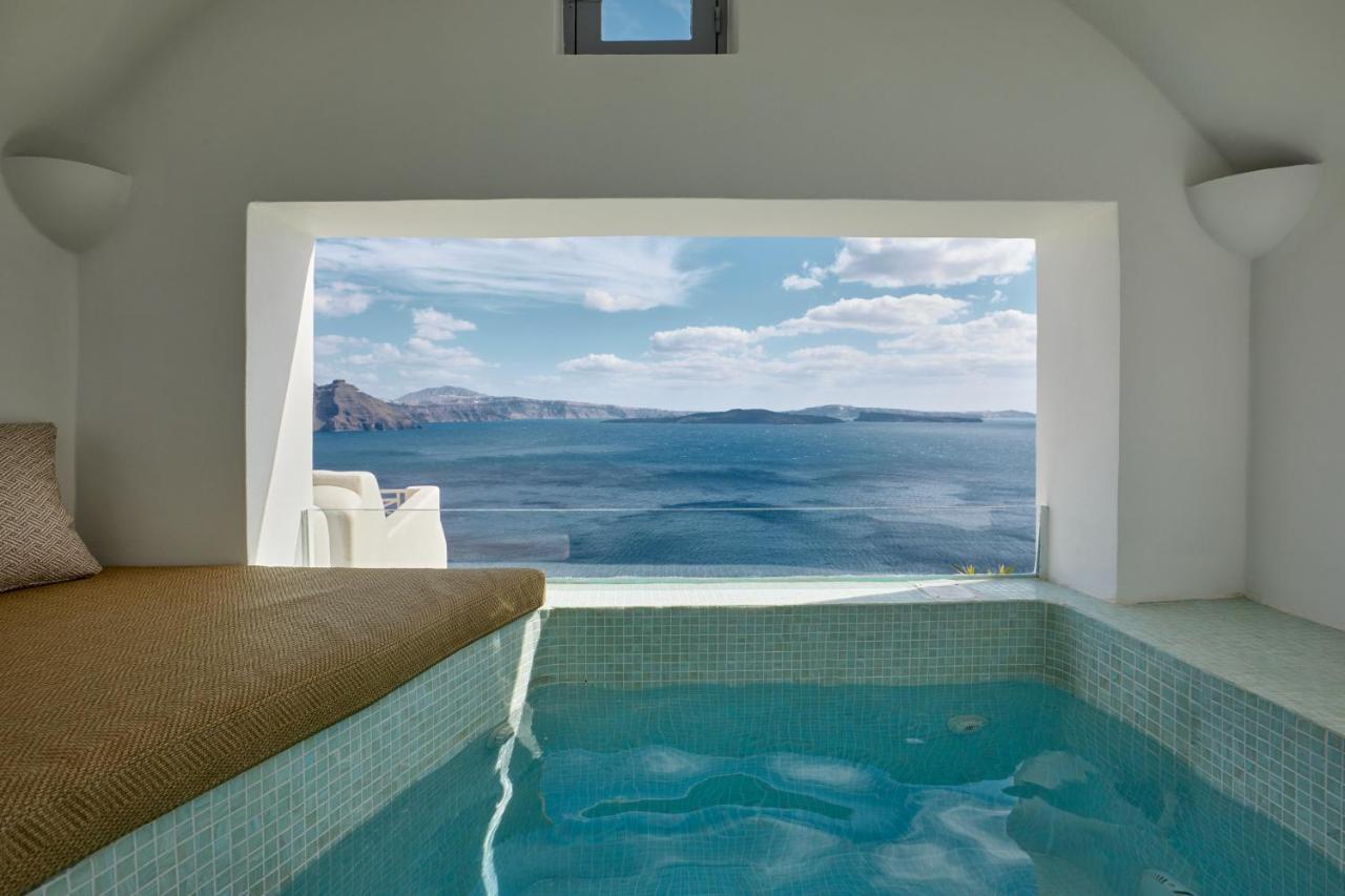 Junior Suite Outdoor Heated Jetted Tub