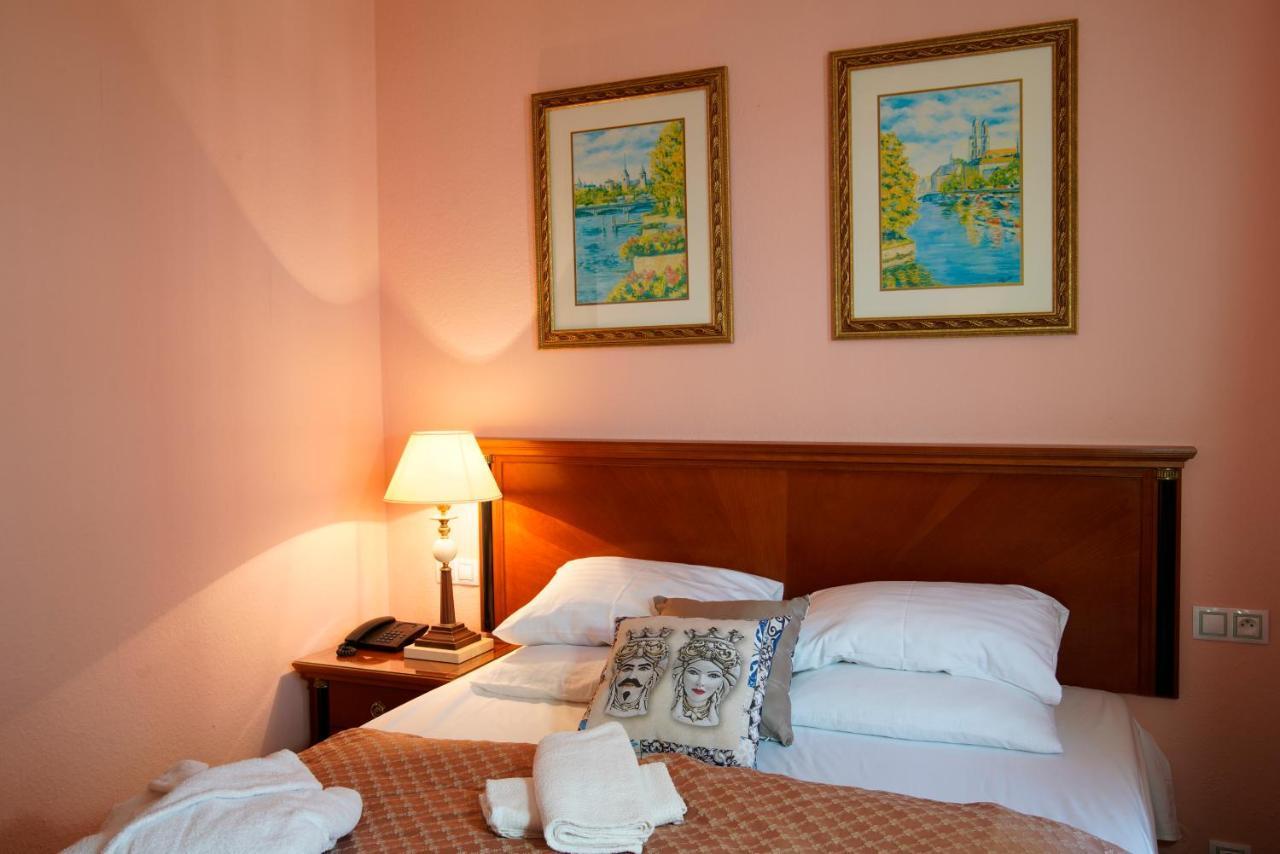 Chambre Double ou Lits Jumeaux Supérieure avec Balcon