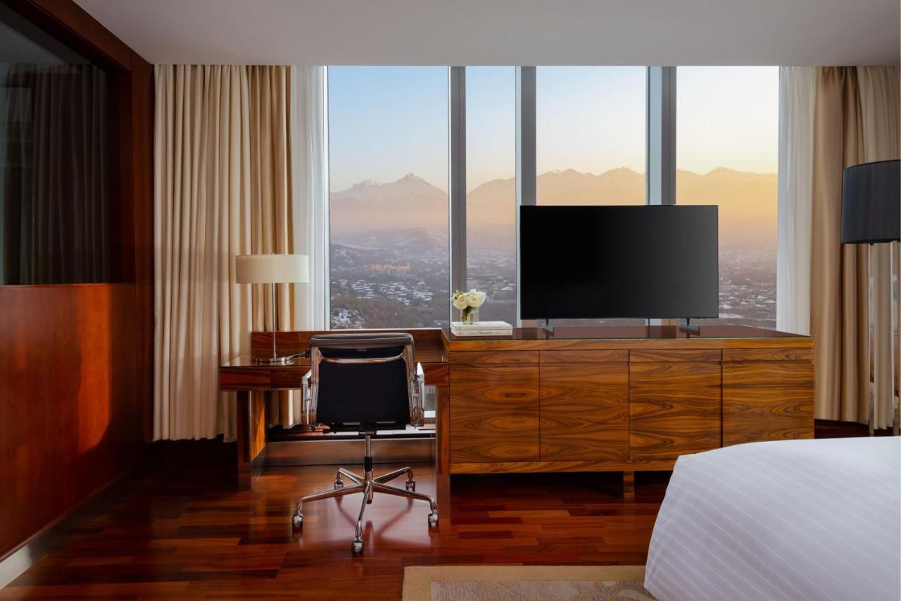 Elite Corner room