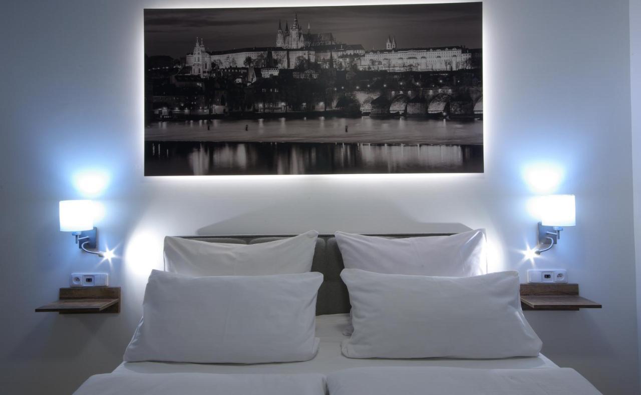 Quarto Duplo com Banheira de Hidromassagem