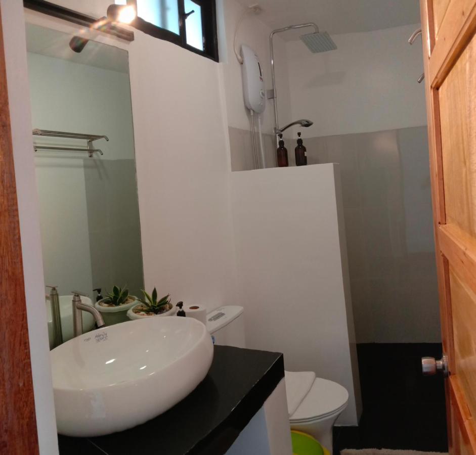 Deluxe Triple Room Sea View