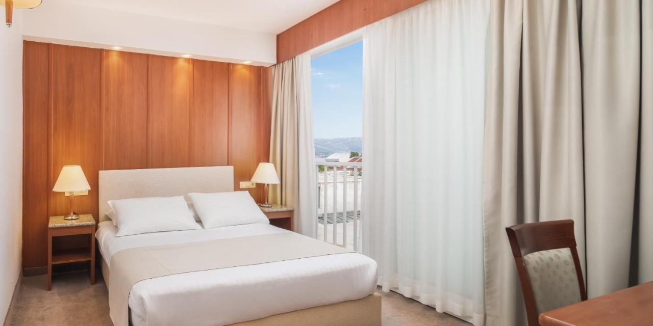 Standard Double Room,1588045204:JPEG