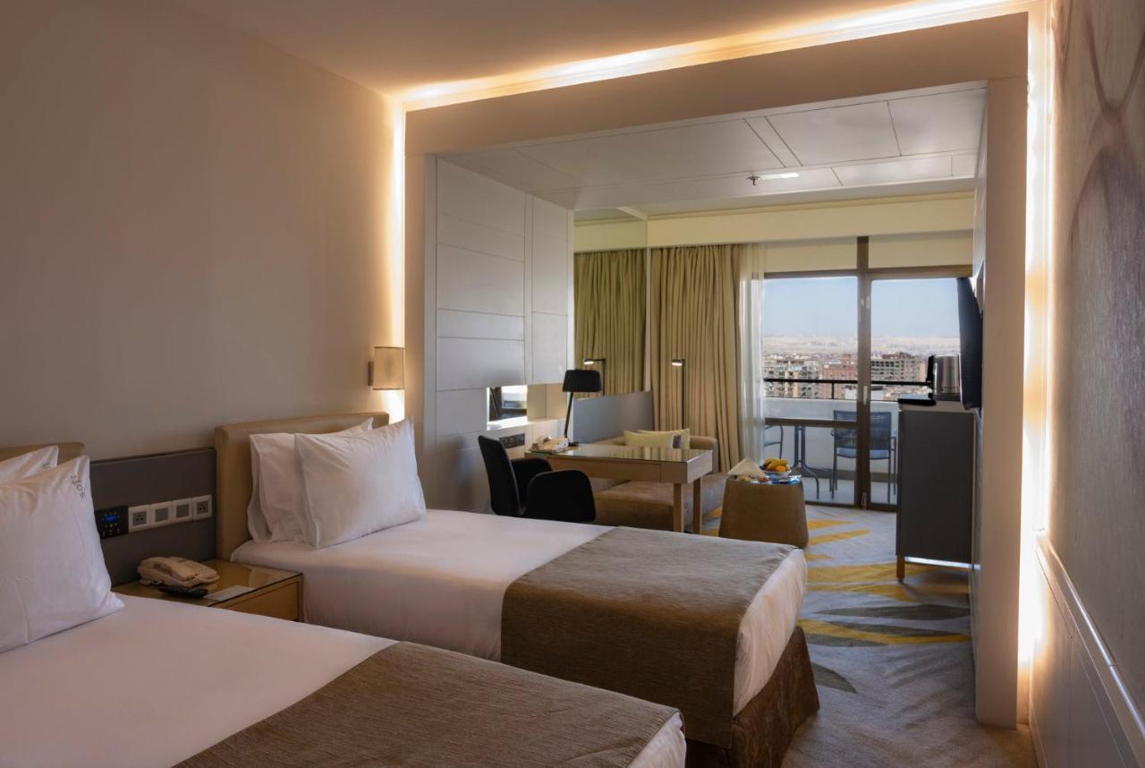 standard Twin Room City View Non-Smoking