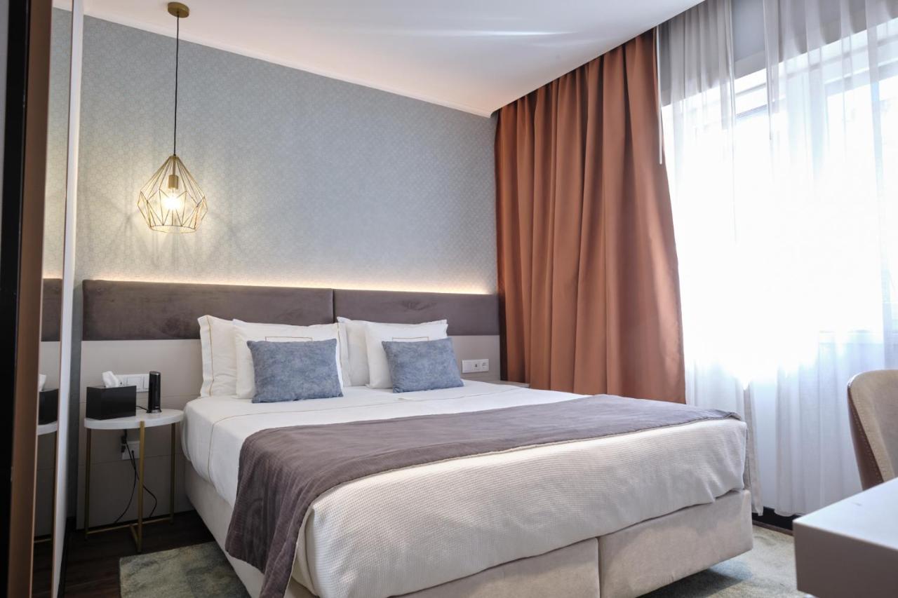 Standard Double Room,1377673715:JPEG