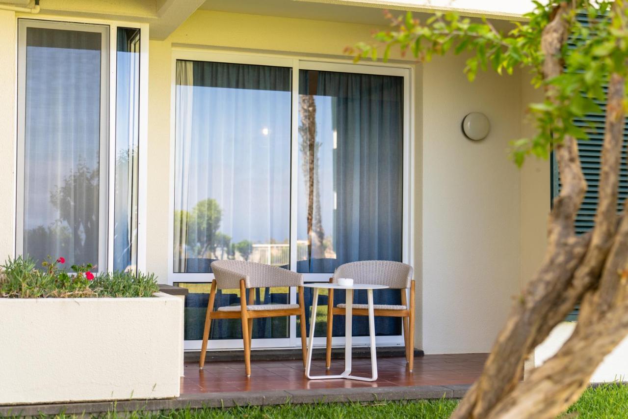 One-Bedroom Apartment Sea View